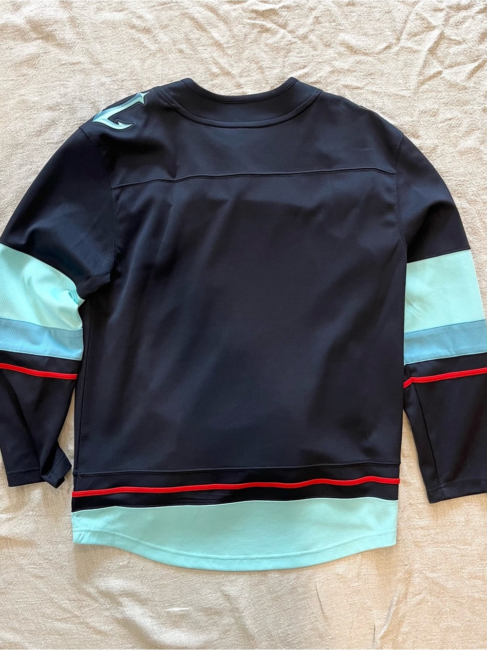 Seattle Kraken NHL Jersey - Picture 6 of 6
